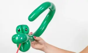 Co zrobić z długich balonów? Poradnik od figur po dekoracje